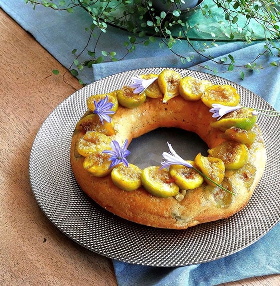 Gâteau aux figues rôties et purée crue amande blanche by Happy_and_veggy