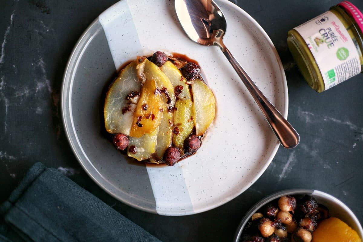 Tartelette poire-chocolat à la purée crue de pistache by Plante ton assiette