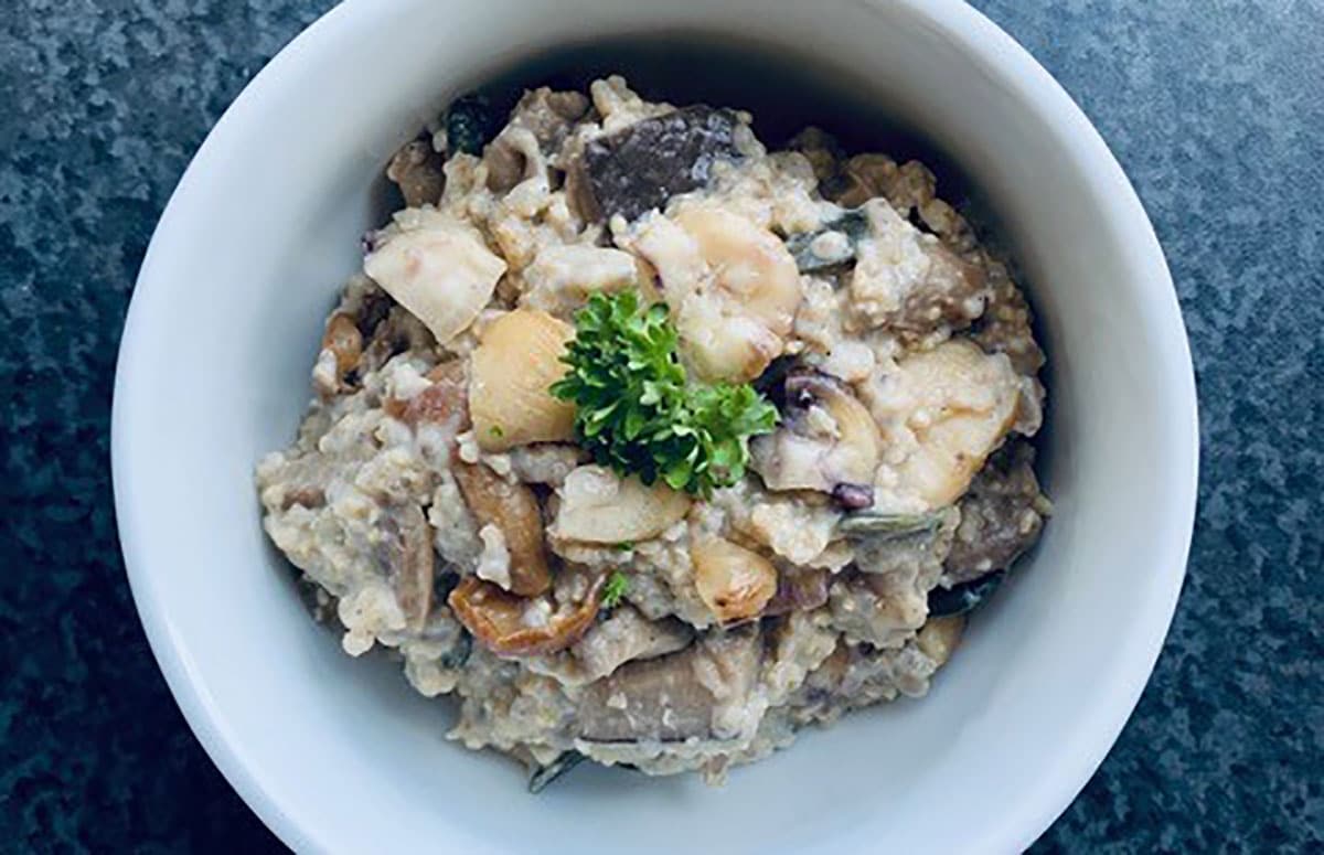 Porridge des bois à la purée noisette toastée by Alimentation Epanouie