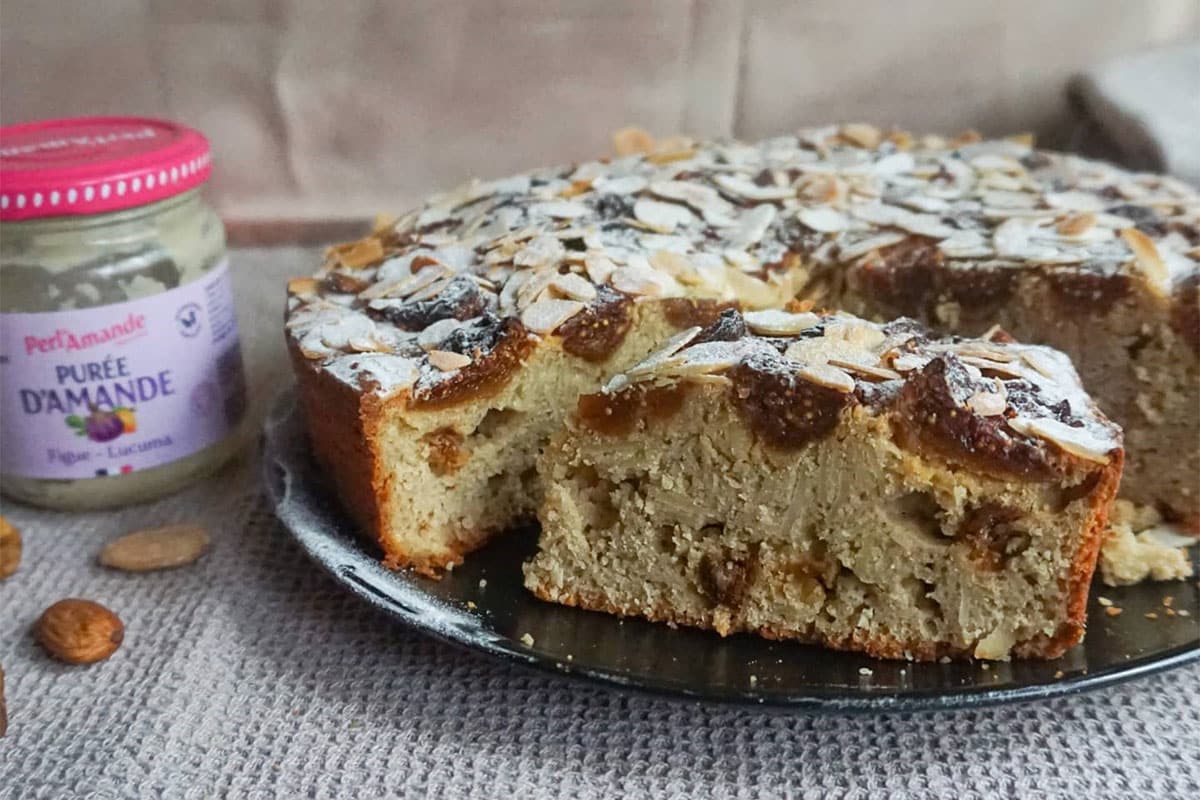 Cake aux figues & lucuma by Loulou Cuisine Healthy