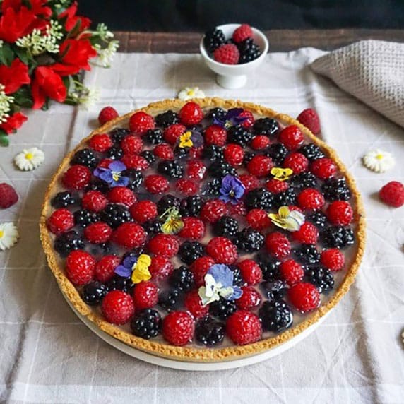 Tarte Fruits rouges à la purée framboise thé vert by Loulou