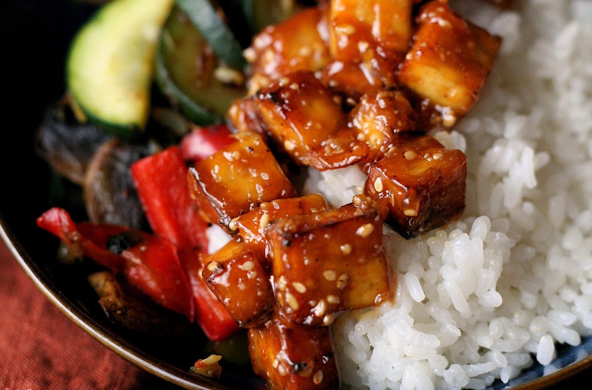 Tofu à la cacahuète by Plante Ton Assiette