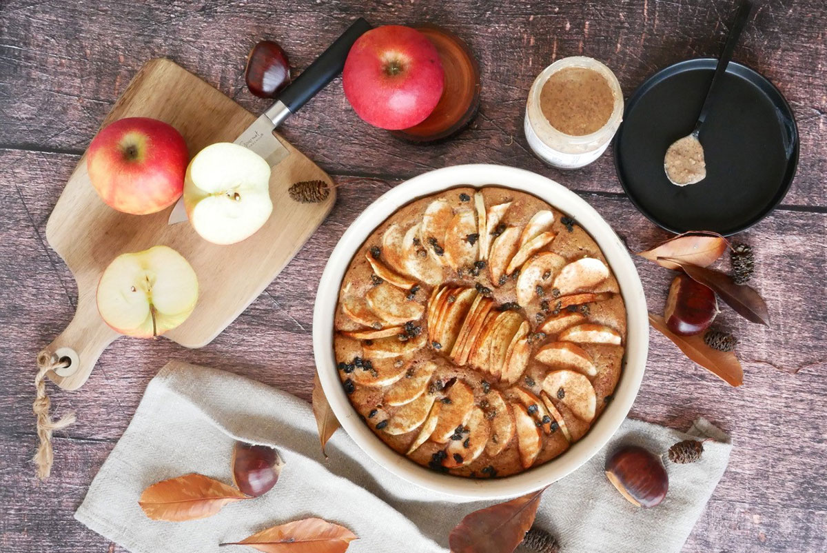 Tôt-fait pommes-cannelle à la purée crue amande complète crunchy by Happy and veggy
