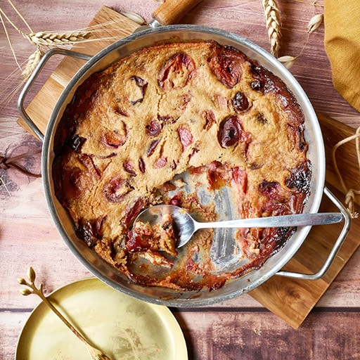 Clafoutis vegan et sans gluten aux prunes