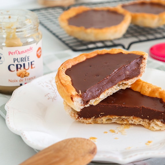 Tartes au chocolat et noix avec la purée crue de noix By vie sans gluten