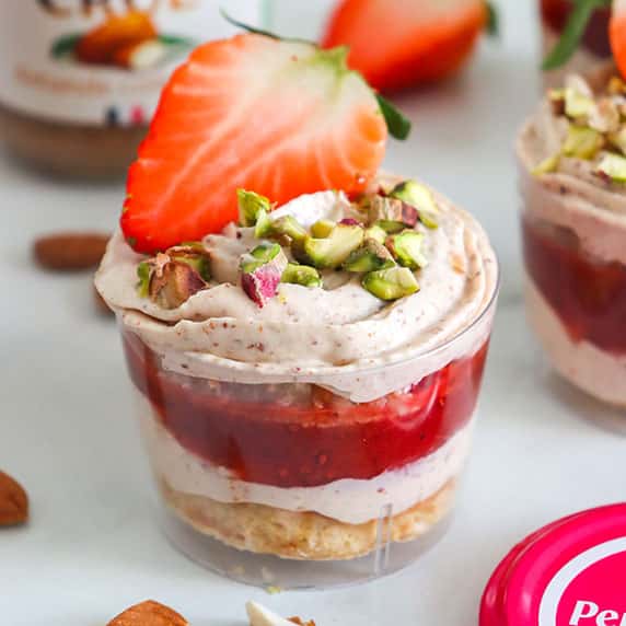 Verrines amandes et fraises by Vie sans gluten
